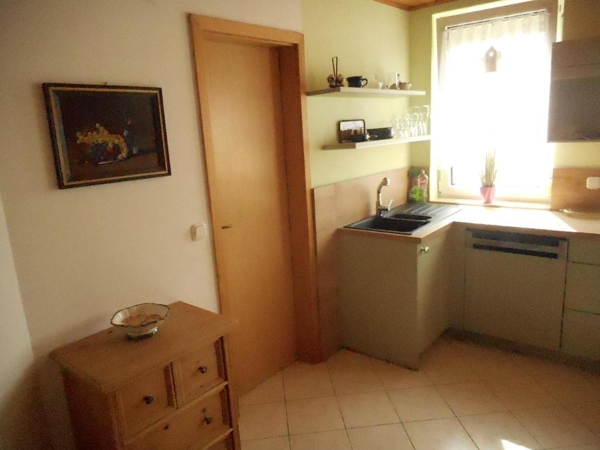 Gaestehaus Kathi Проживання в сім'ї